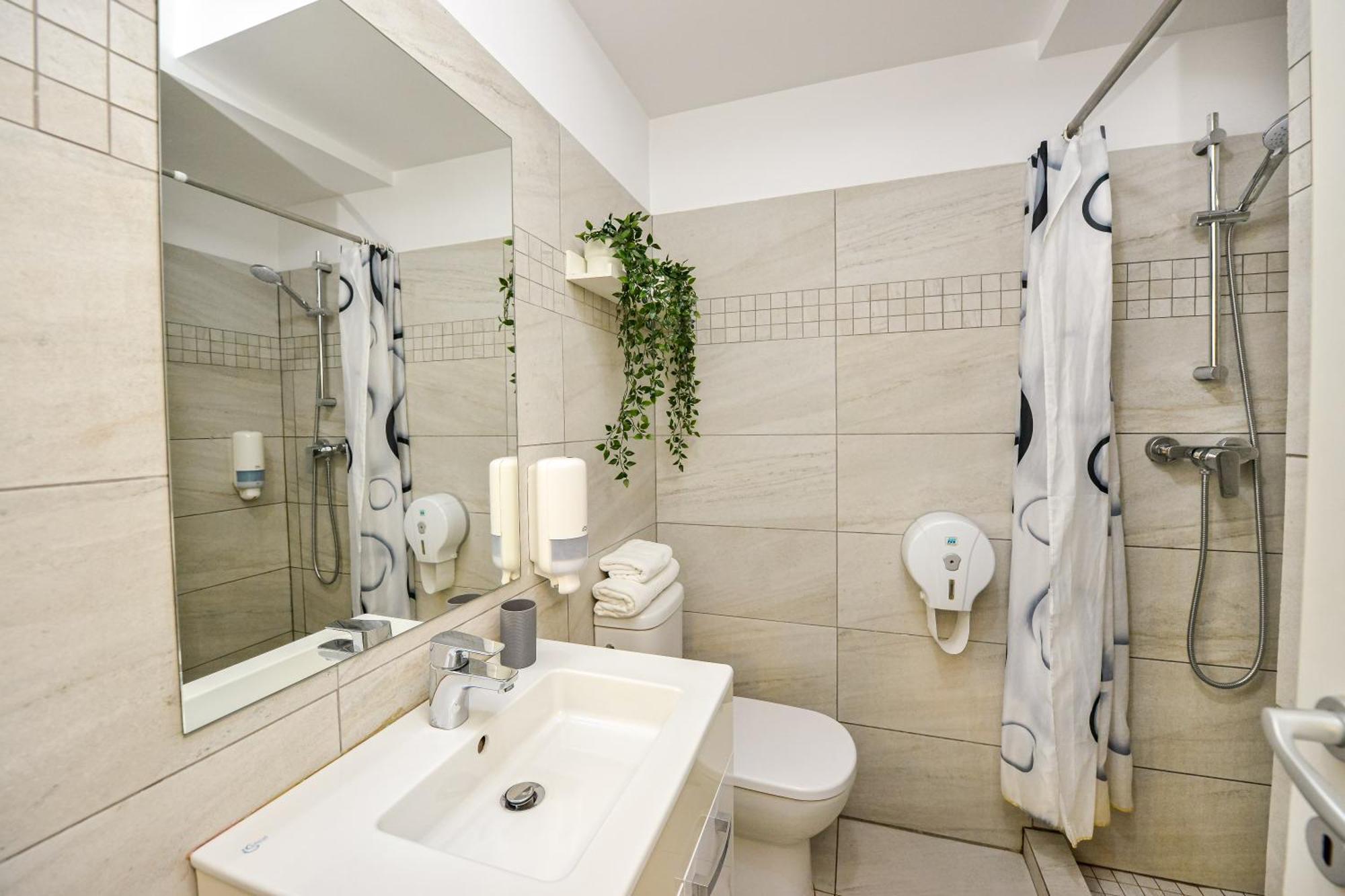 Bucharest City Center Apartment Екстер'єр фото