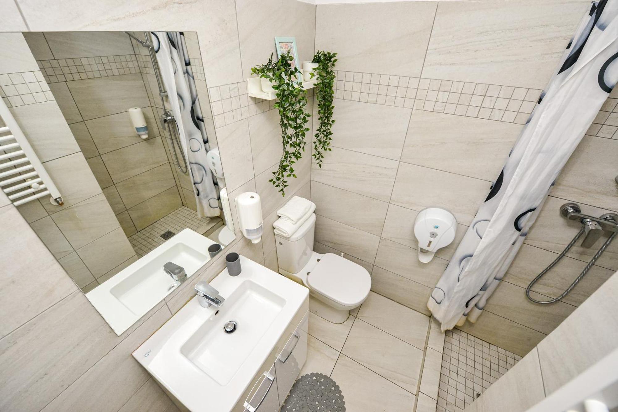 Bucharest City Center Apartment Екстер'єр фото
